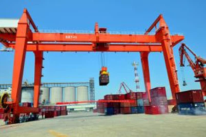 Craein Soghluaiste Gantry Lifting Coimeádáin RMG don Phort